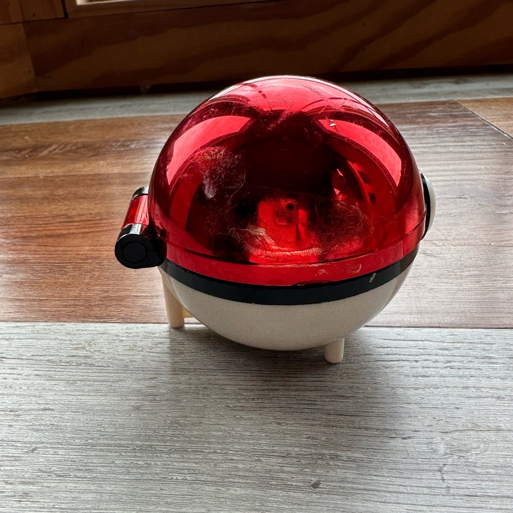 23 KT Gold Plated Pokémon- Jigglypuff - Picture 2 of 5